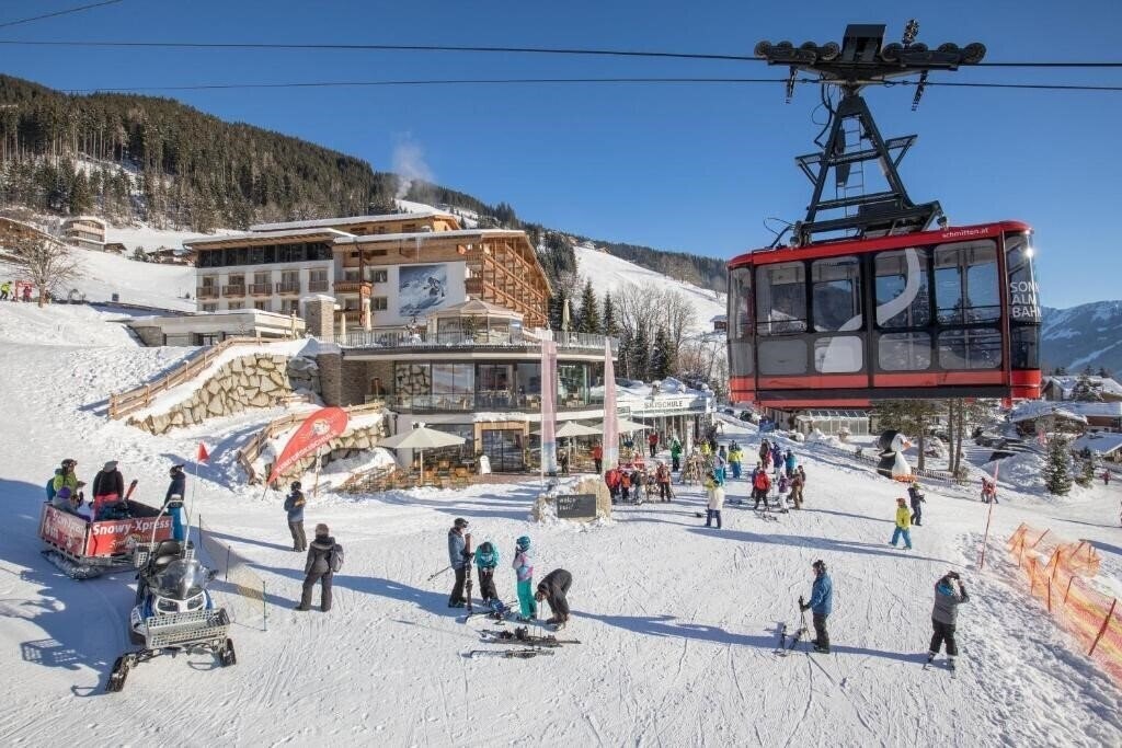 Zdjęcie Alpine Resort Zell Am See 4*