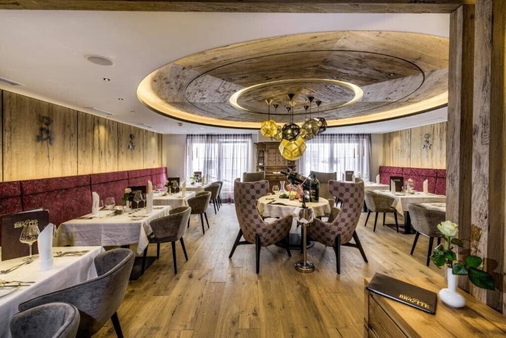 Zdjęcie Hotel Brigitte 4*