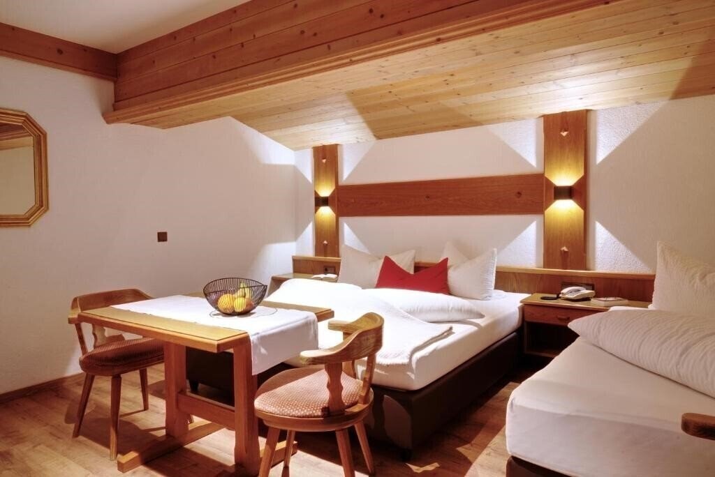 Фото Appartaments Versaler Нof 3*