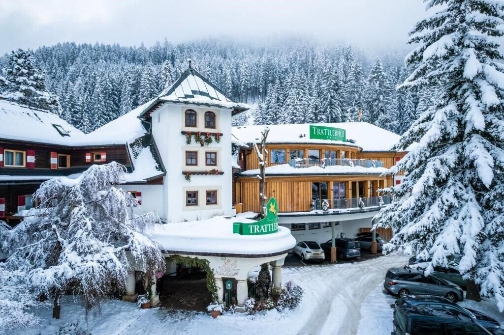 Hotel Trattlerhof 4*
