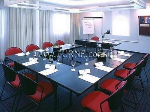 Готель Novotel Linz 4*