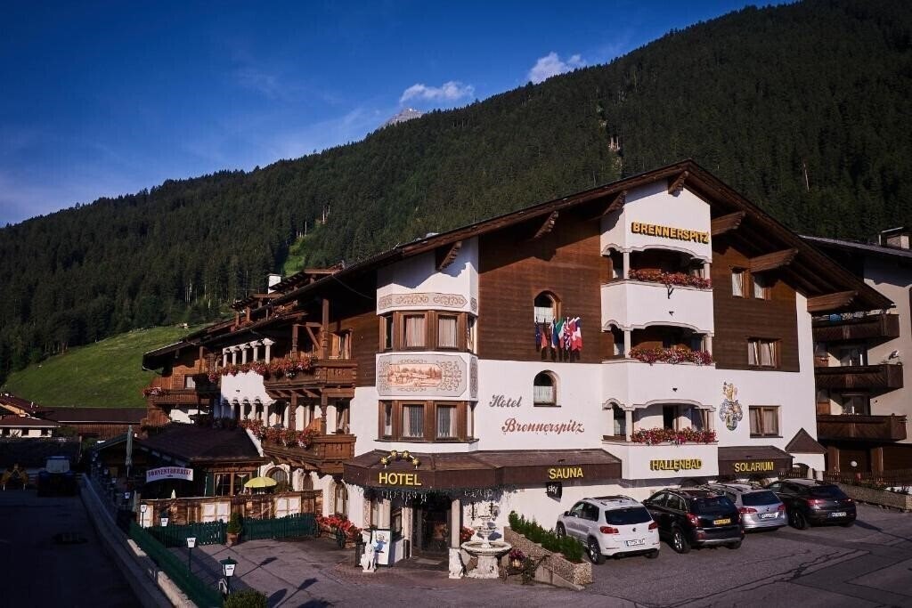 Готель Brennerspitz 4*