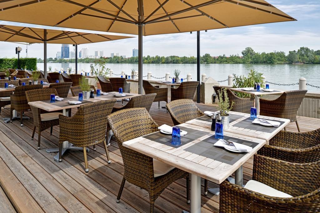 Фотография Hilton Vienna Danube Waterfront 4*