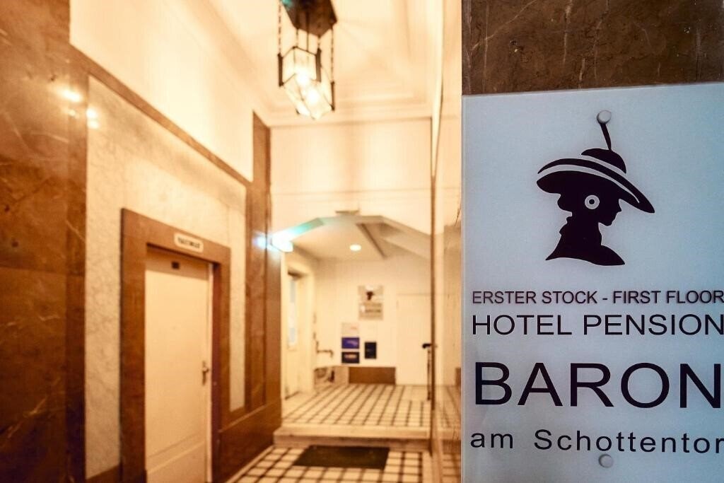 Zdjęcie Hotel Baron Am Schottentor 3*