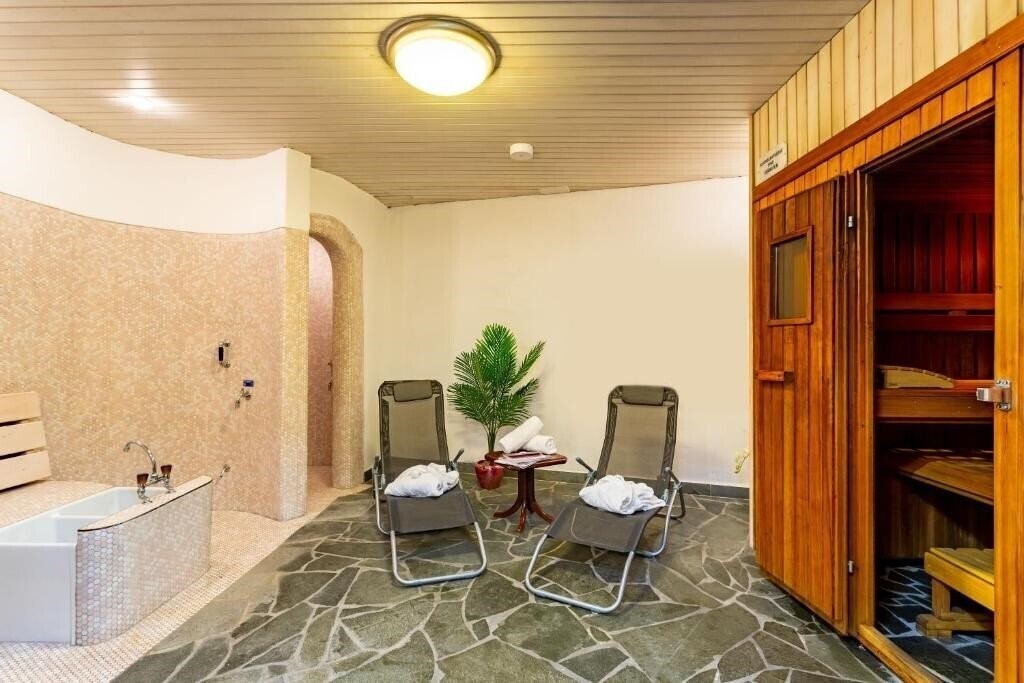 Фотографія Cordial Theaterhotel Wien 4*