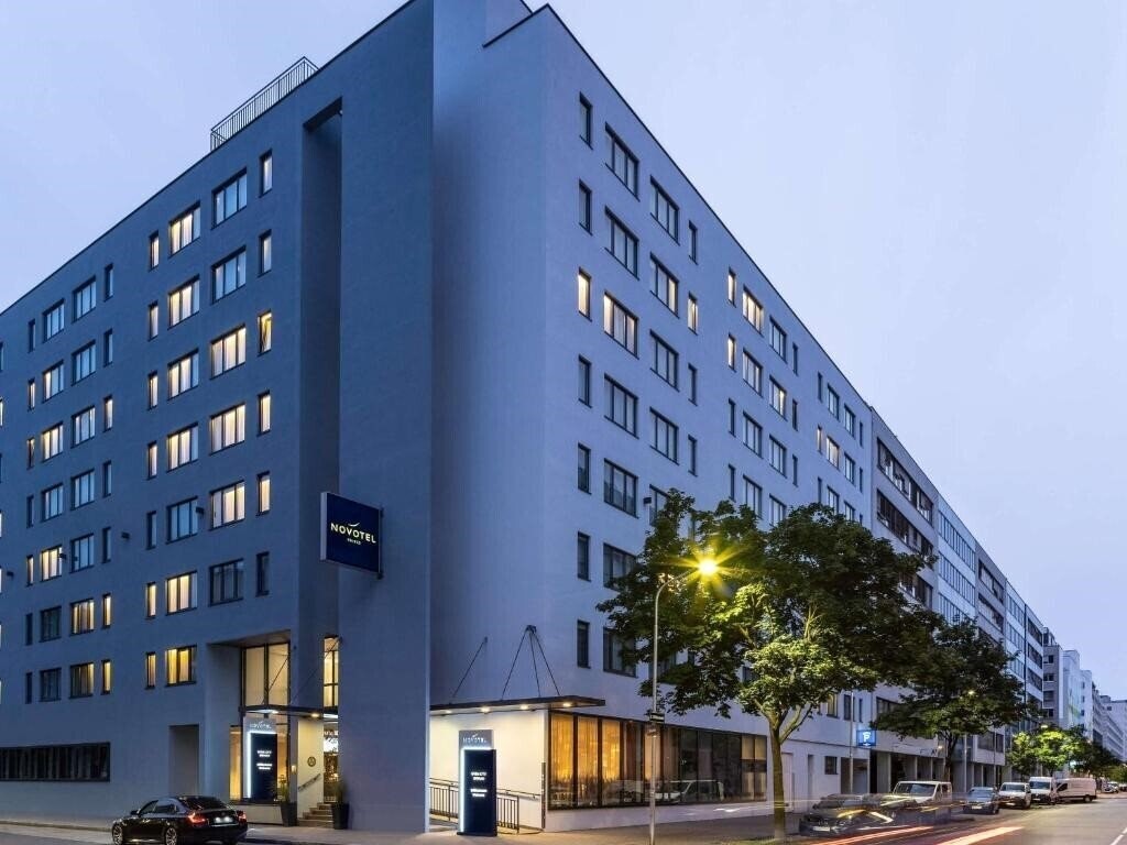 Hotel Suite Novotel Wien City 1*