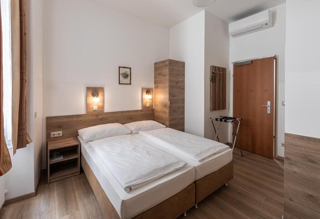 Готель Terminius 1*