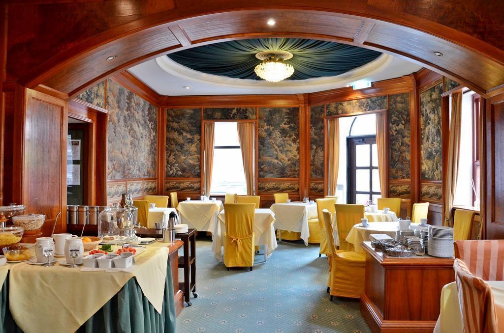 Готель Altwienerhof 3*