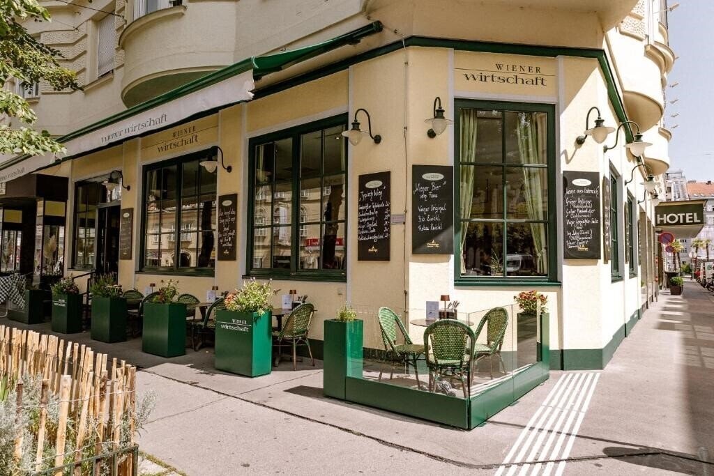 Zdjęcia Erzherzog Rainer 4*