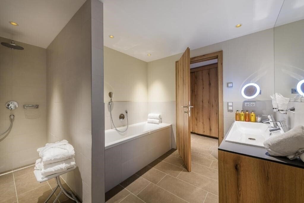 Zdjęcie Alpinresort Sport & Spa 4*