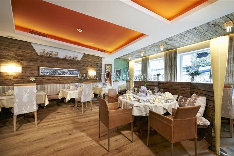 Отель Sport und Spa Hotel Neuhaus 4*