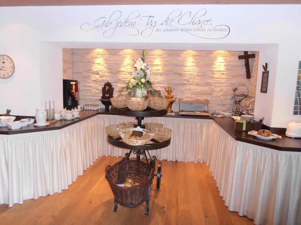Фотографія Pension Edelweiss 3*