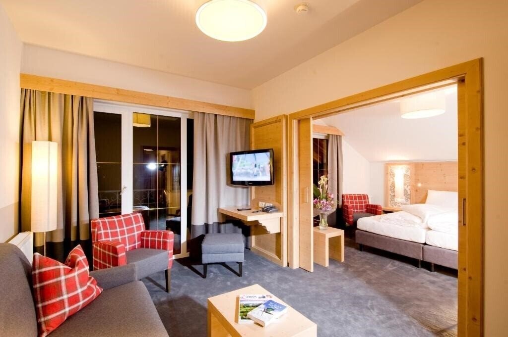 Zdjęcia Feldwebel Hotel Restaurant 4*