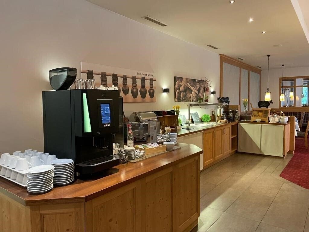 Zdjęcie Feldwebel Hotel Restaurant 4*