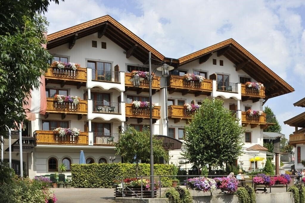 Obraz Feldwebel Hotel Restaurant 4*