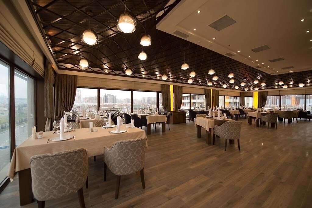 Zdjęcie Boulevard Side 4*