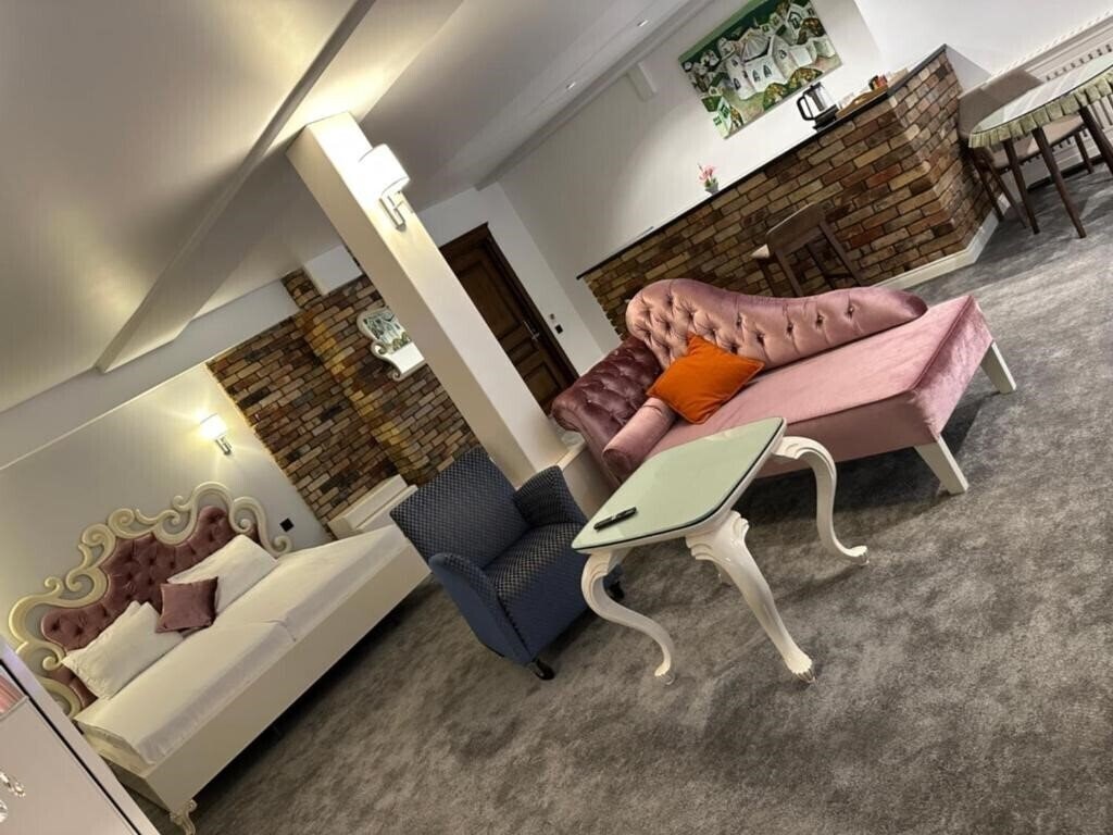 Zdjęcie Maajid Hotel 3*