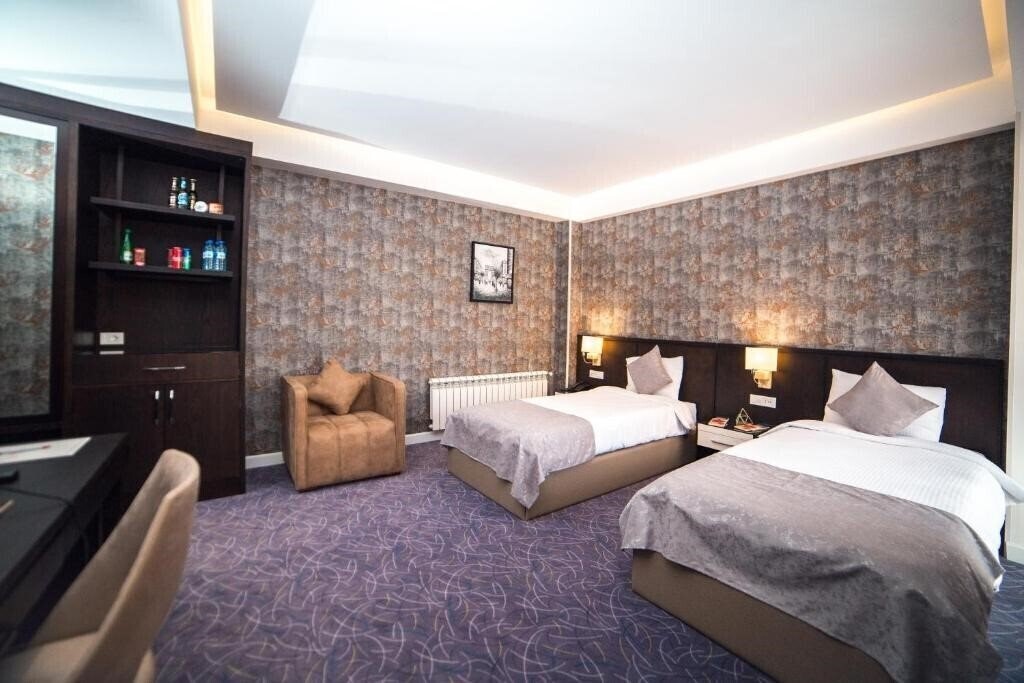 Zdjęcie Parkway Inn Hotel & SPA 4*