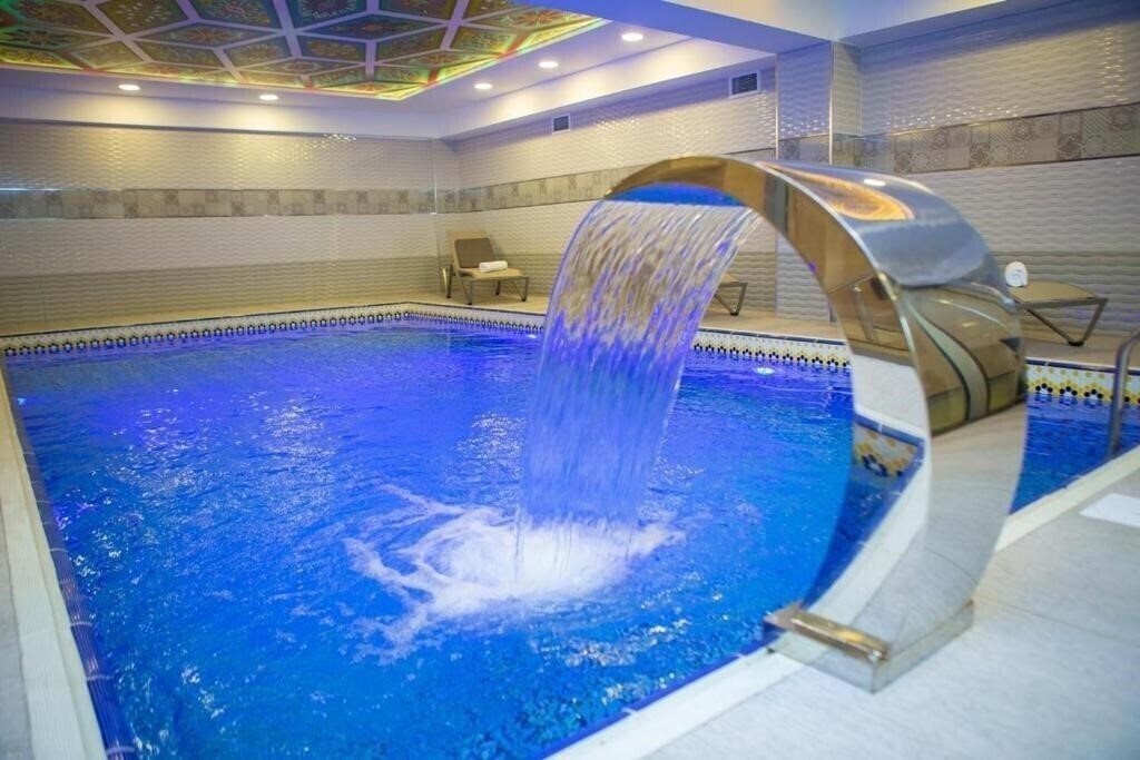 Zdjęcie Piano Hotel Baku 4*