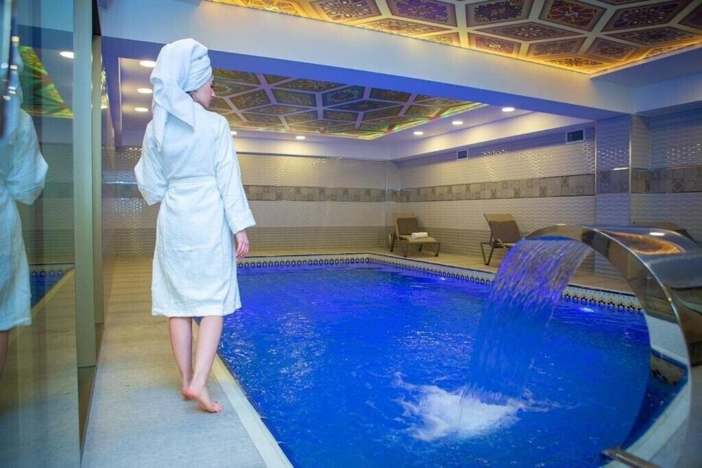 Zdjęcie Piano Hotel Baku 4*