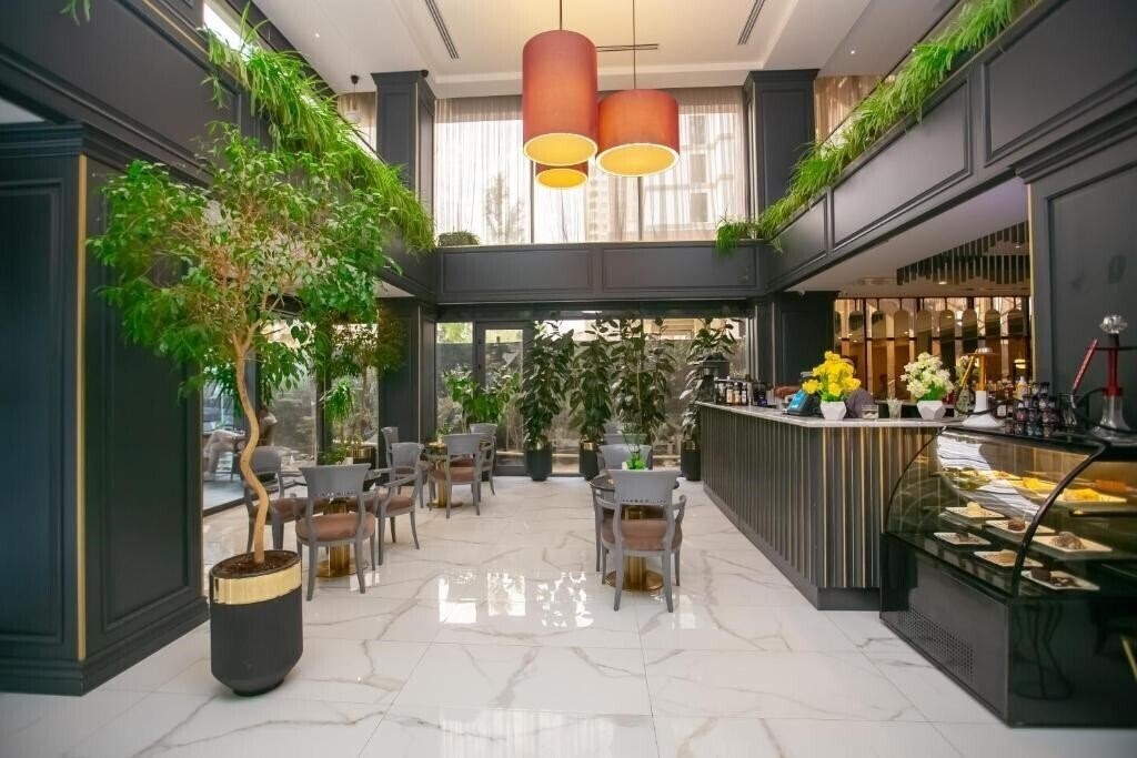 Отель Premium Park 4*