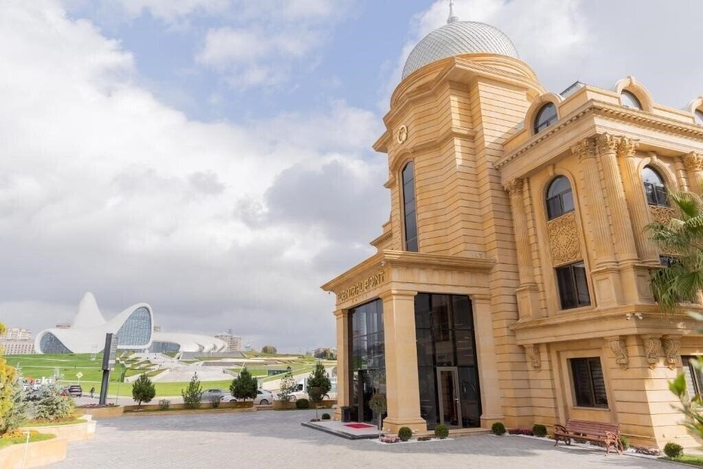 Hotel The Central Point Hotel Baku 3*