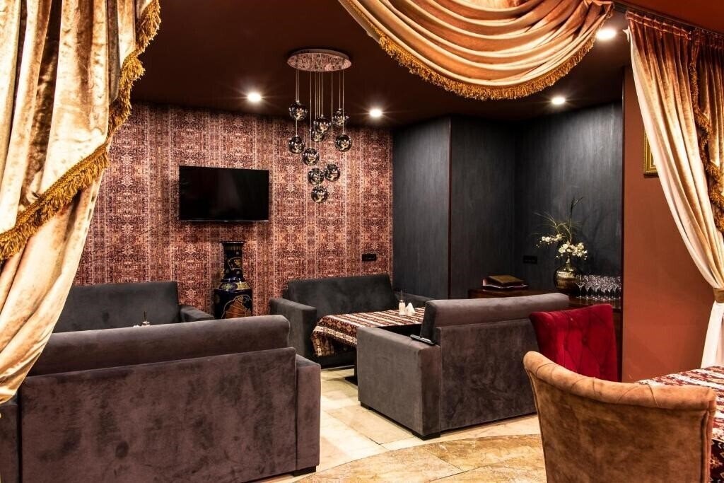 Zdjęcie Atropat Hotel 4*