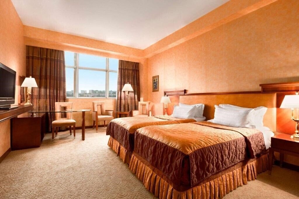 Фото Ramada Plaza Gence 5*