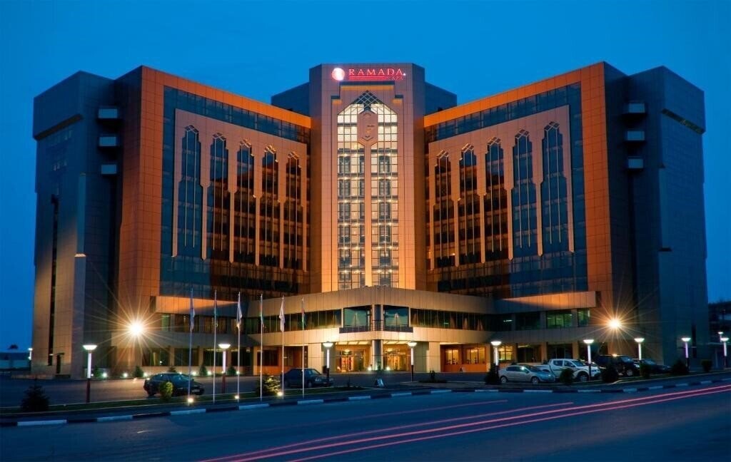 Зображення Ramada Plaza Gence 5*