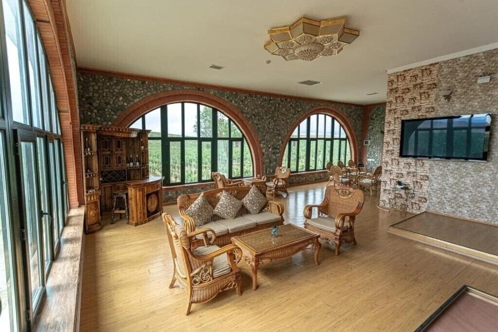 Фотографія Chabiant Winery Hotel 3*