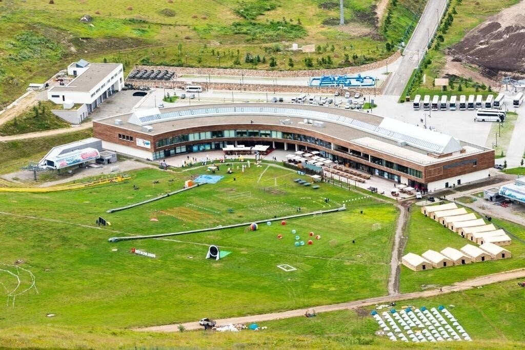 Hotel Zirve Hotel Shahdag 4*