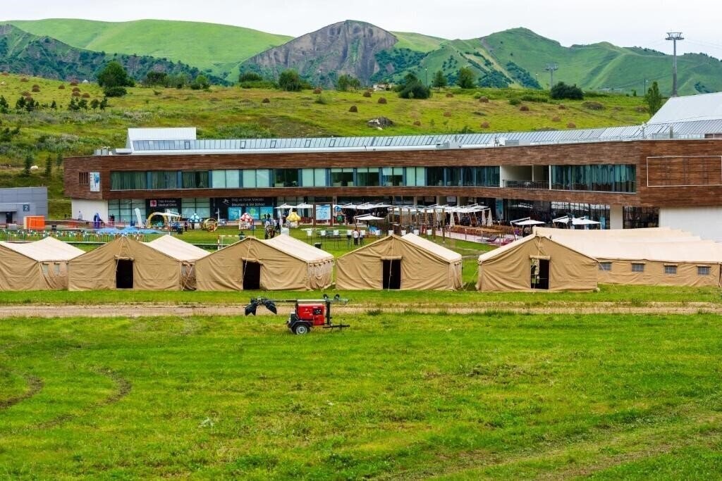 Zdjęcia Zirve Hotel Shahdag 4*