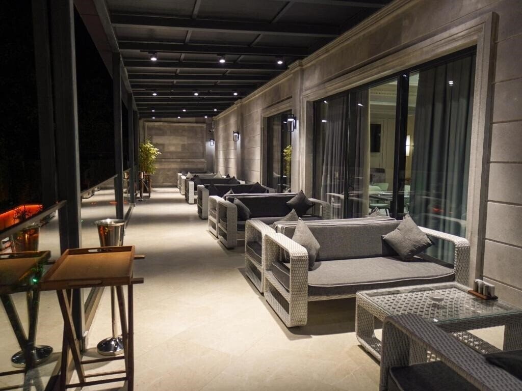 Hotel Shirvan Grand Hotel (ex. Shirvan Hotel) 4*