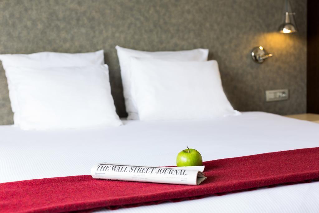 Готель Nh Stephanie 4*