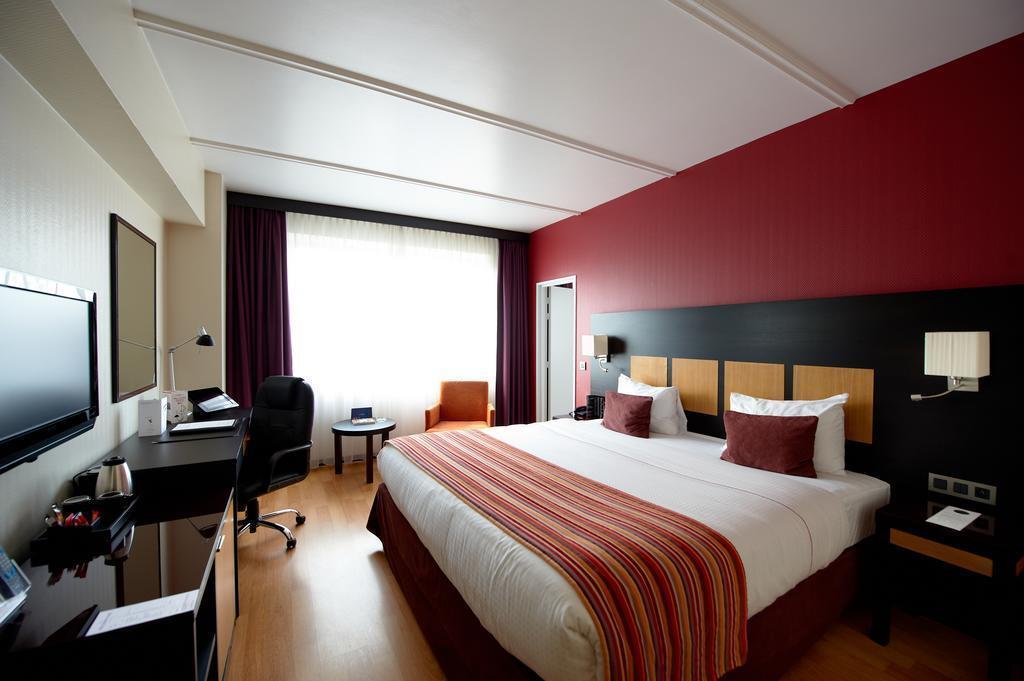 Hotel Husa President Park Hotel 4*