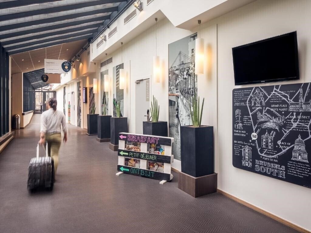 Zdjęcie Ibis Brussels Centre Gare Midi 3*