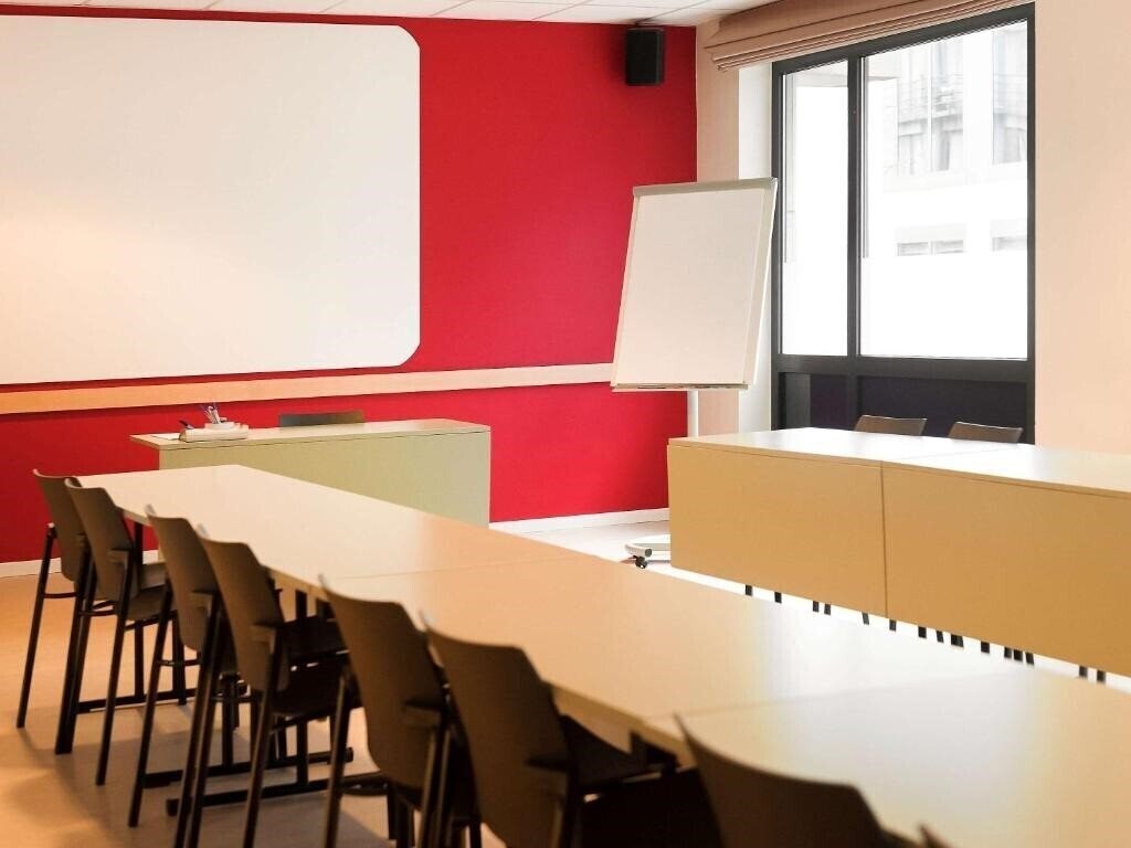 Obraz Ibis Brussels Centre Gare Midi 3*