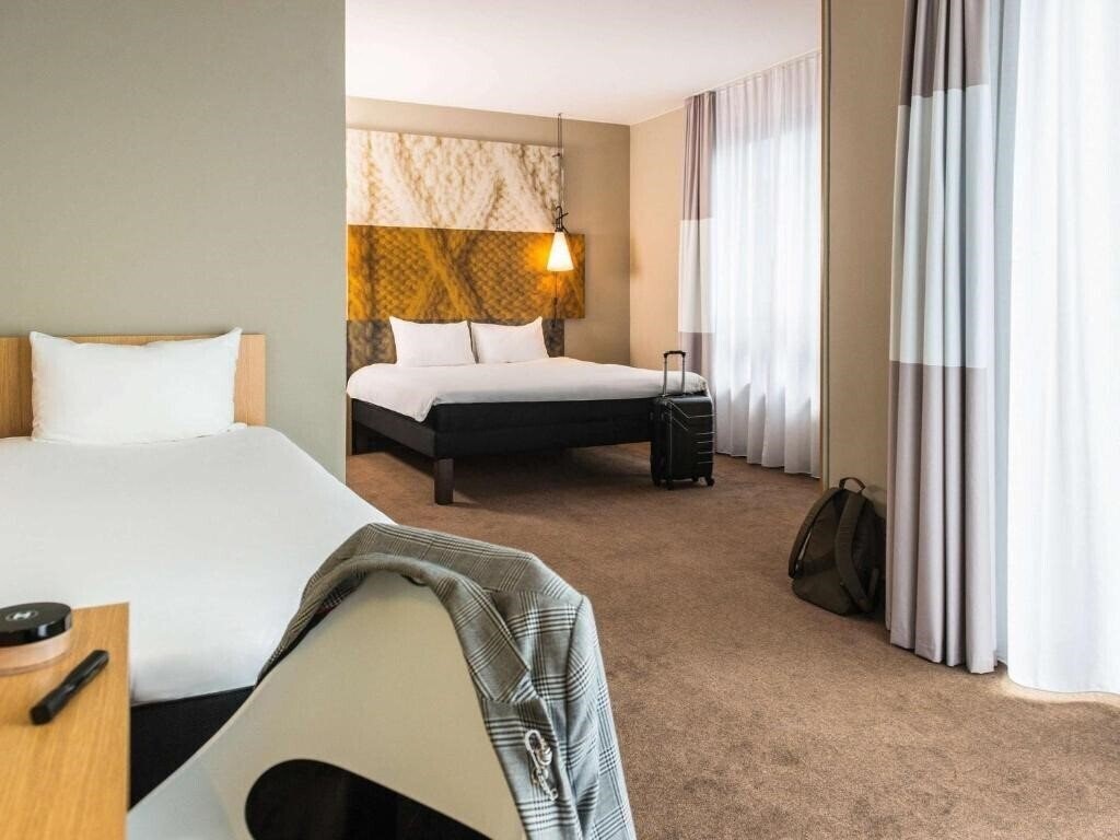 Zdjęcie Ibis Brussels Centre Gare Midi 3*