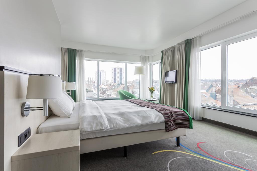 Hotel Park Inn By Radisson Brussels Midi 3*