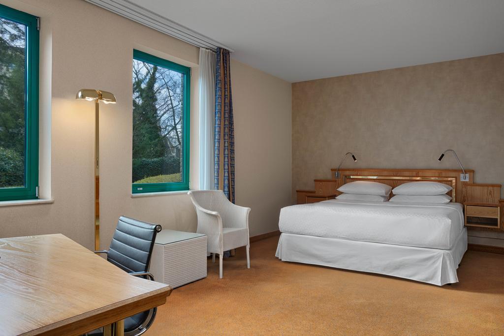 Фотографія Four Points By Sheraton Brussels 4*