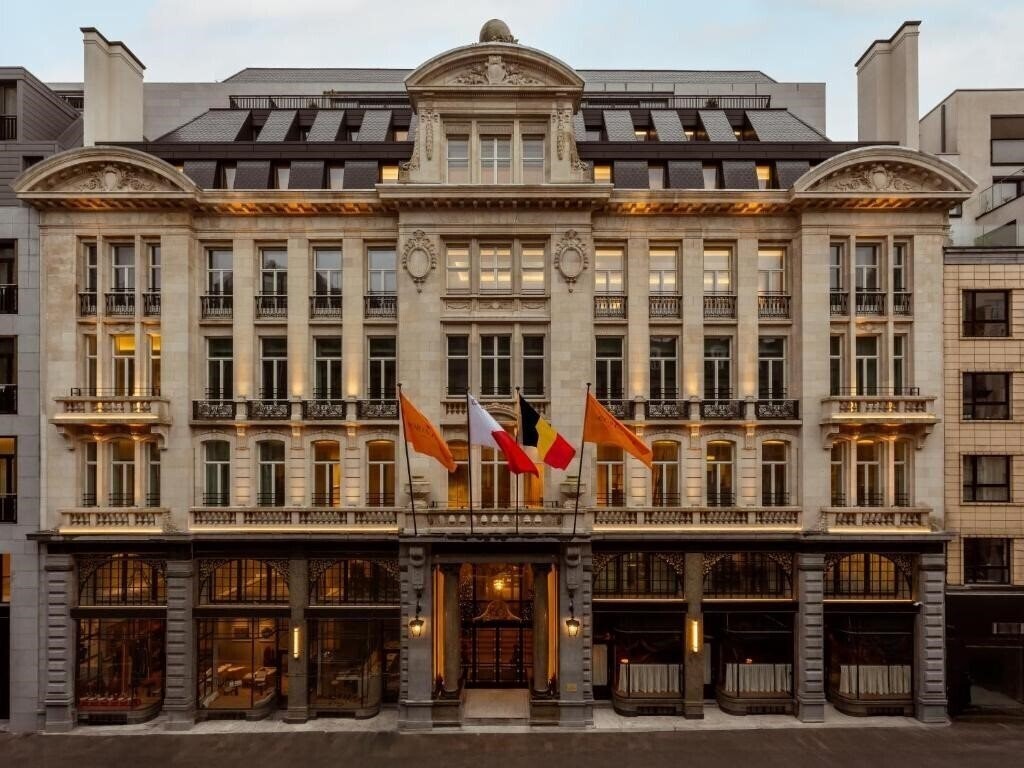 Готель Corinthia Grand Hotel Astoria Brussels 4*