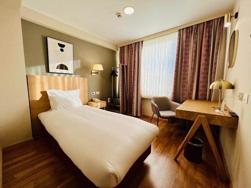 Фотография Bedford Hotel 4*