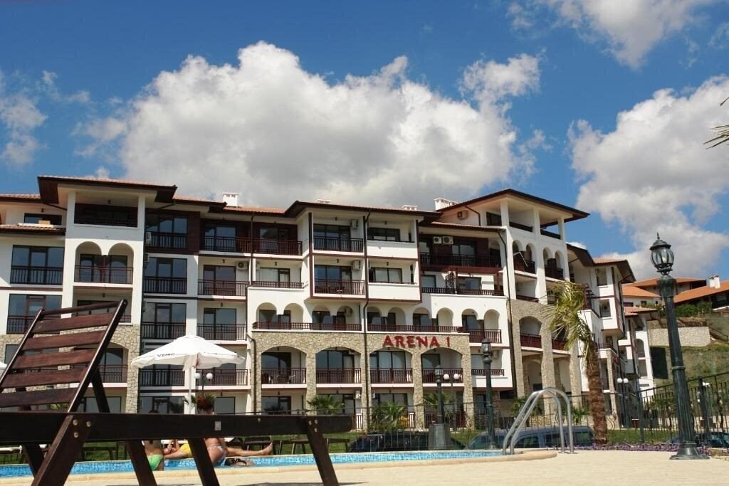 Zdjęcie Dinevi Resort Front Line 5*