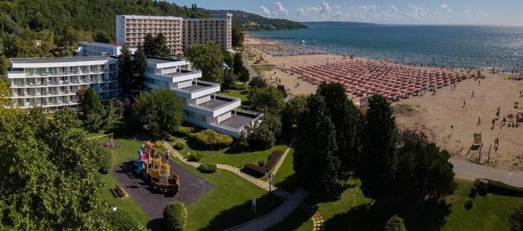 Готель Kaliakra Mare (ex. Dobrotiza) 3*