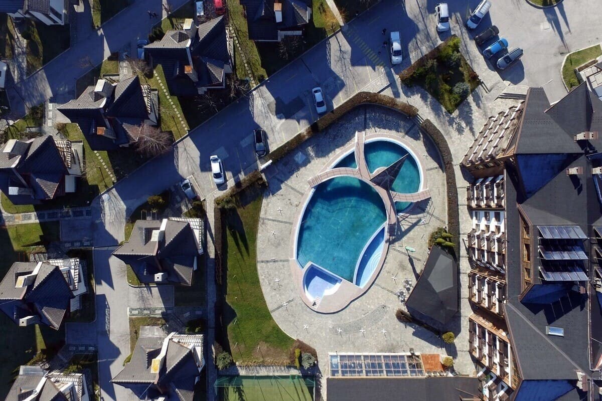 Zdjęcie Redenka Holiday Club (ex. Hotel Redenka Chalets, Redenka Palace, Redenka Villas, Redenka Lodge) 4*