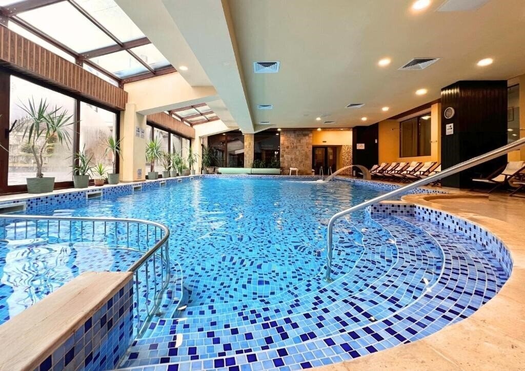 Готель St. George Ski & Holiday 4*