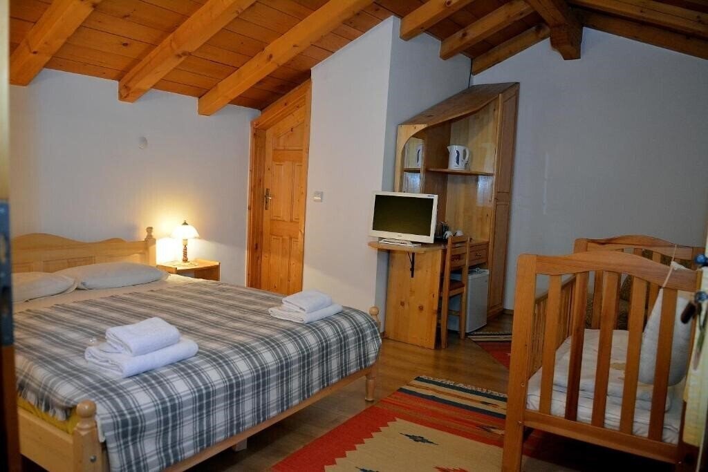Zdjęcia Trenchova Guest House 3*