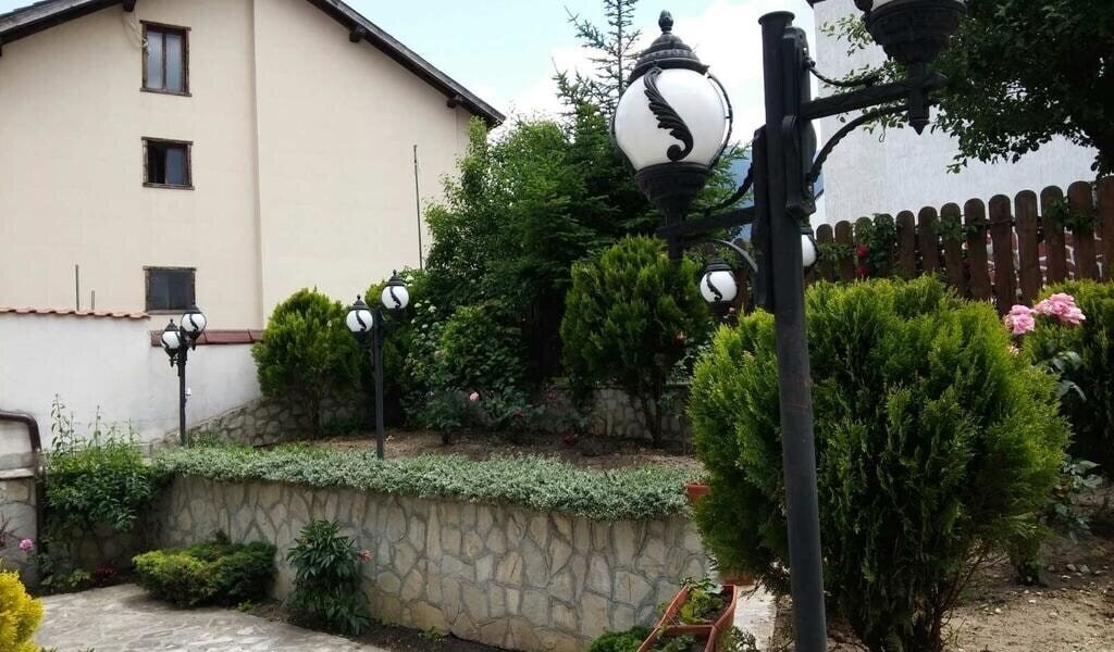 Zdjęcie Guest House Ela 3*