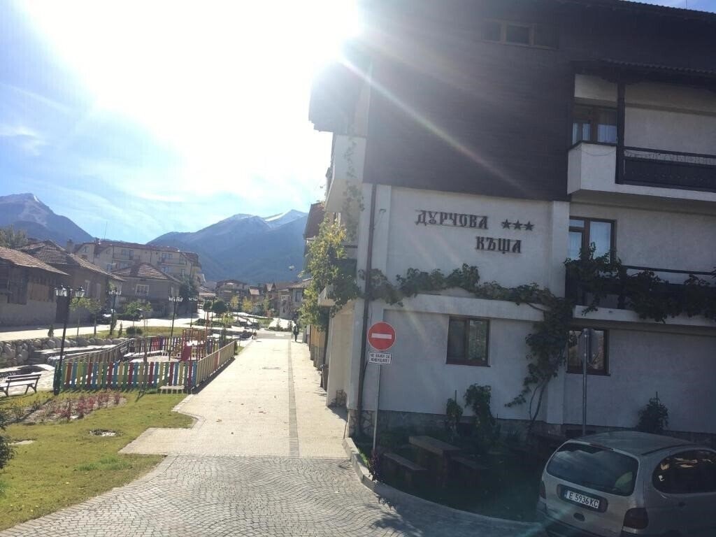 Zdjęcie Durchova Kashta Family Hotel (ex. Durchova Kyscha) 3*