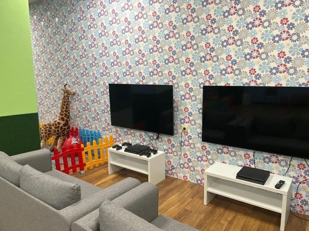 Изображение Flora 4*
